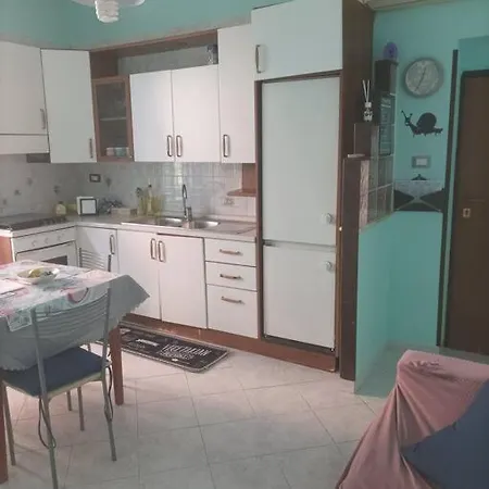 Licheni House-2